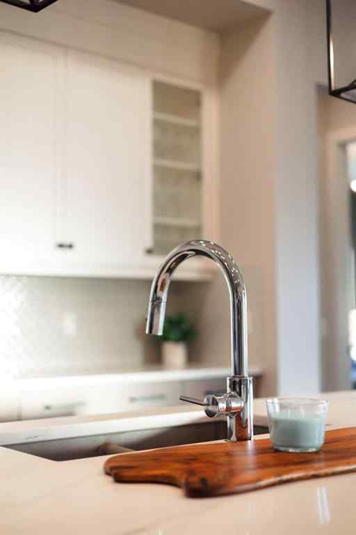 MLS® A2270308 - 232 Discovery Drive SW in Discovery Ridge Calgary, Residential