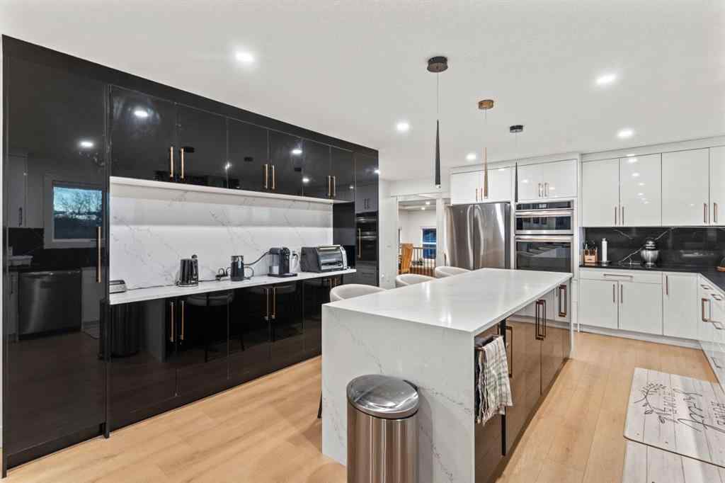 MLS&reg; # A2270314 - 11330 86 Street SE in NONE Calgary, Residential Open Houses