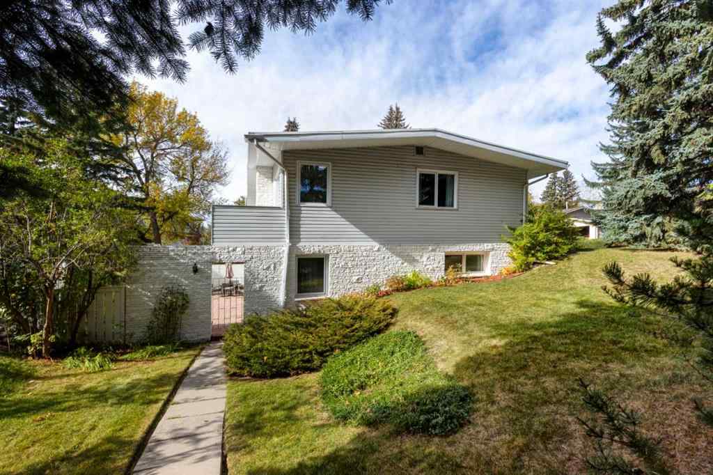 MLS® # A2270316 - 1801 Cayuga Drive NW in Collingwood Calgary, Residential Open Houses
