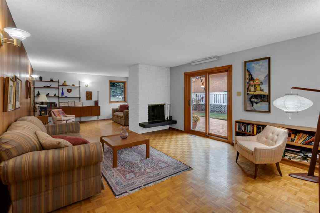 MLS® # A2270316 - 1801 Cayuga Drive NW in Collingwood Calgary, Residential Open Houses