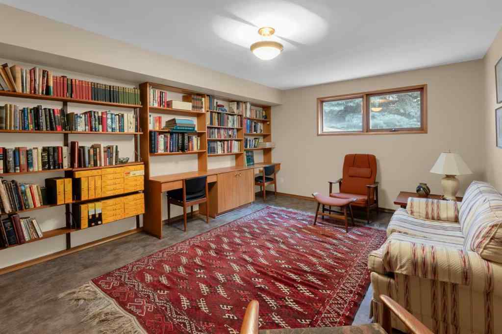 MLS® # A2270316 - 1801 Cayuga Drive NW in Collingwood Calgary, Residential Open Houses