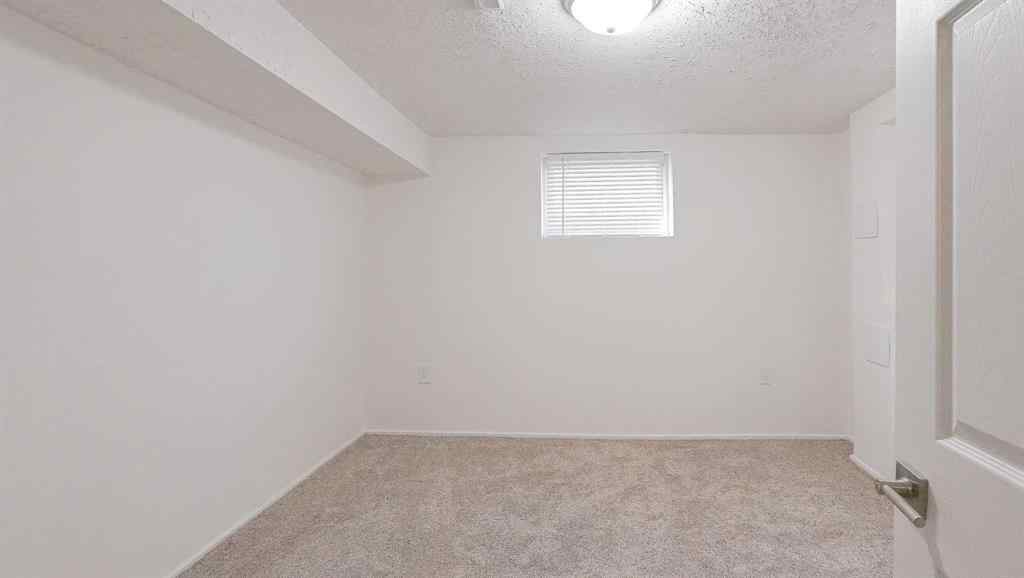 MLS&reg; # A2270323 - 63 3 Street NW in Riverside Medicine Hat, Residential Open Houses