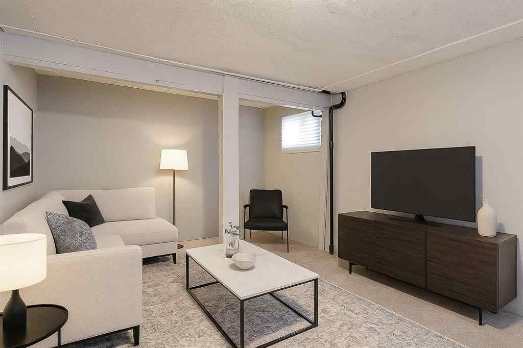 MLS&reg; # A2270323 - 63 3 Street NW in Riverside Medicine Hat, Residential Open Houses