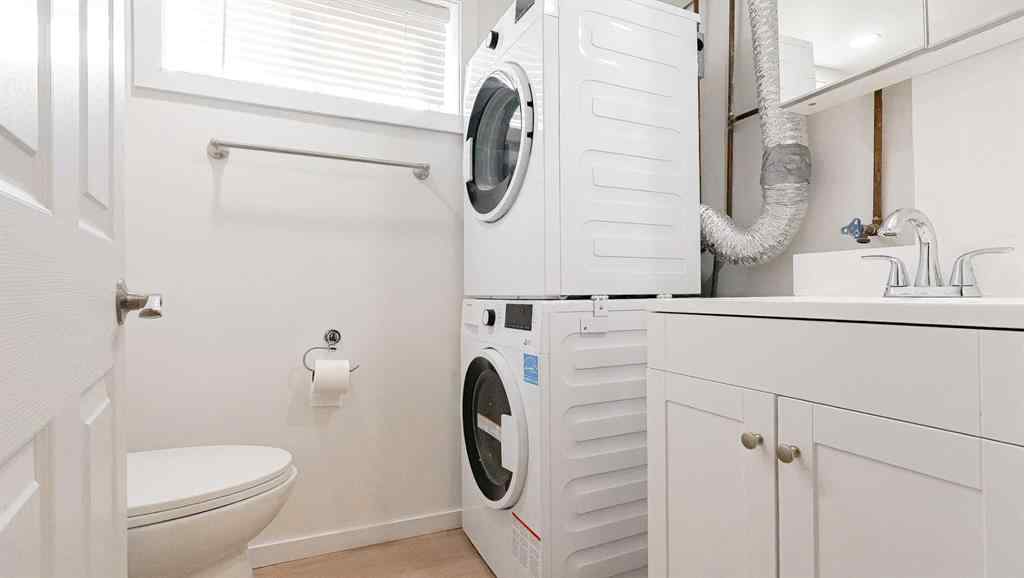 MLS&reg; # A2270323 - 63 3 Street NW in Riverside Medicine Hat, Residential Open Houses