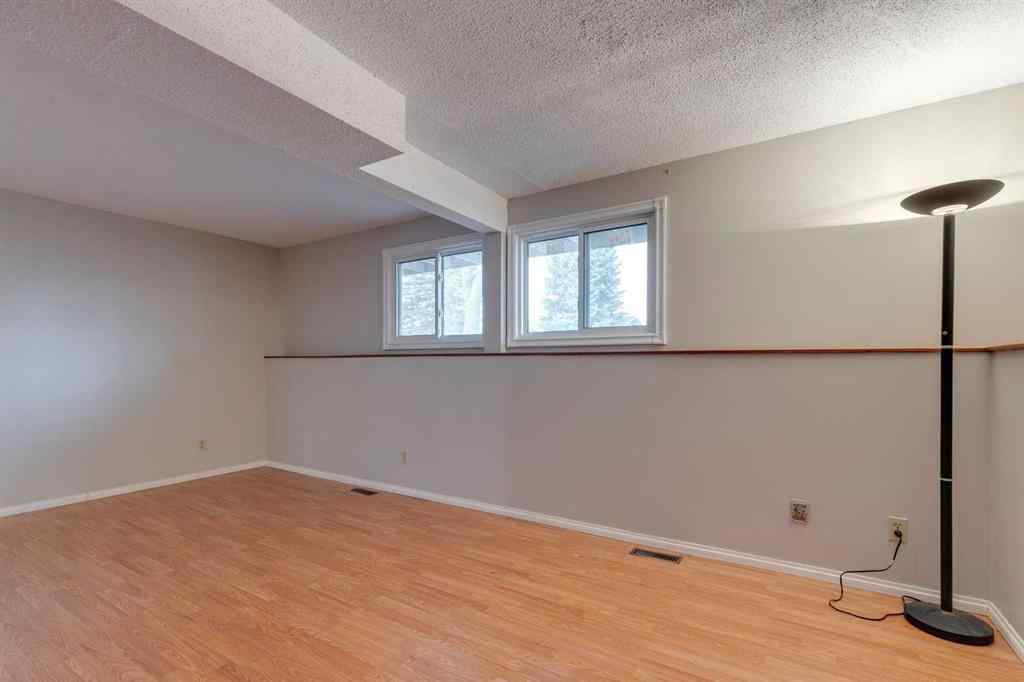 MLS&reg; # A2270327 - 7329 35 Avenue NW in Bowness Calgary, Residential Open Houses