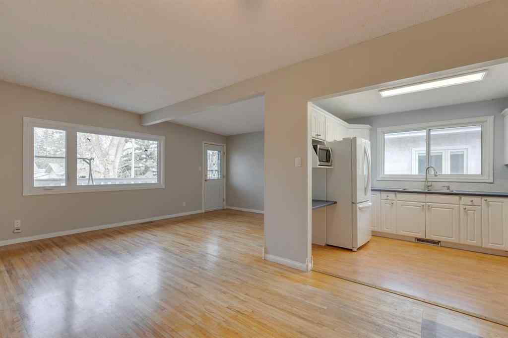 MLS&reg; # A2270327 - 7329 35 Avenue NW in Bowness Calgary, Residential Open Houses