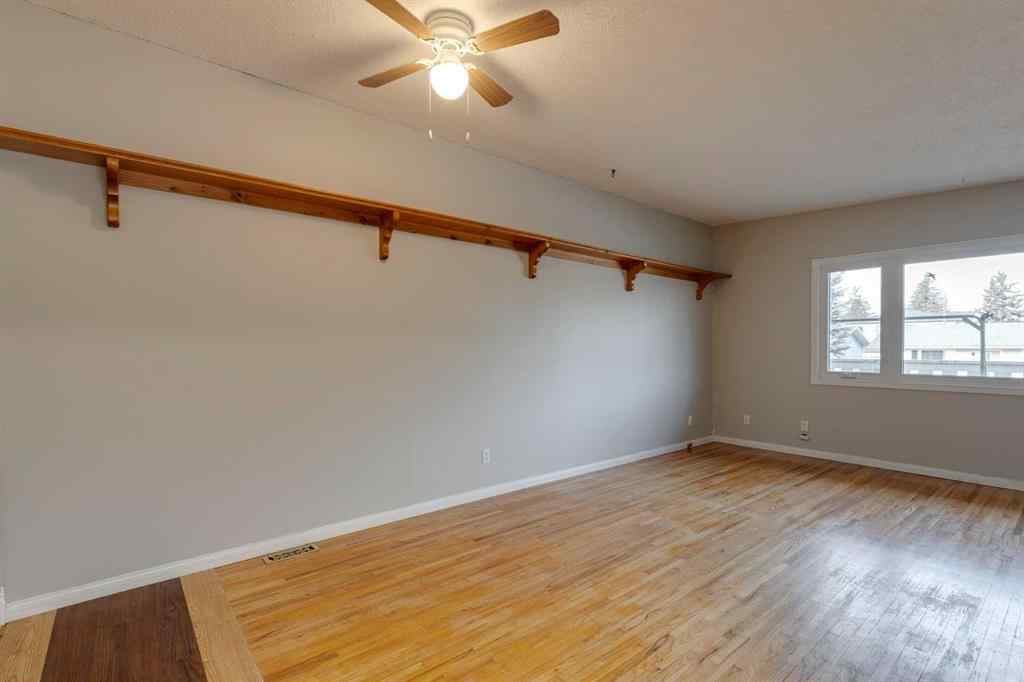 MLS&reg; # A2270327 - 7329 35 Avenue NW in Bowness Calgary, Residential Open Houses