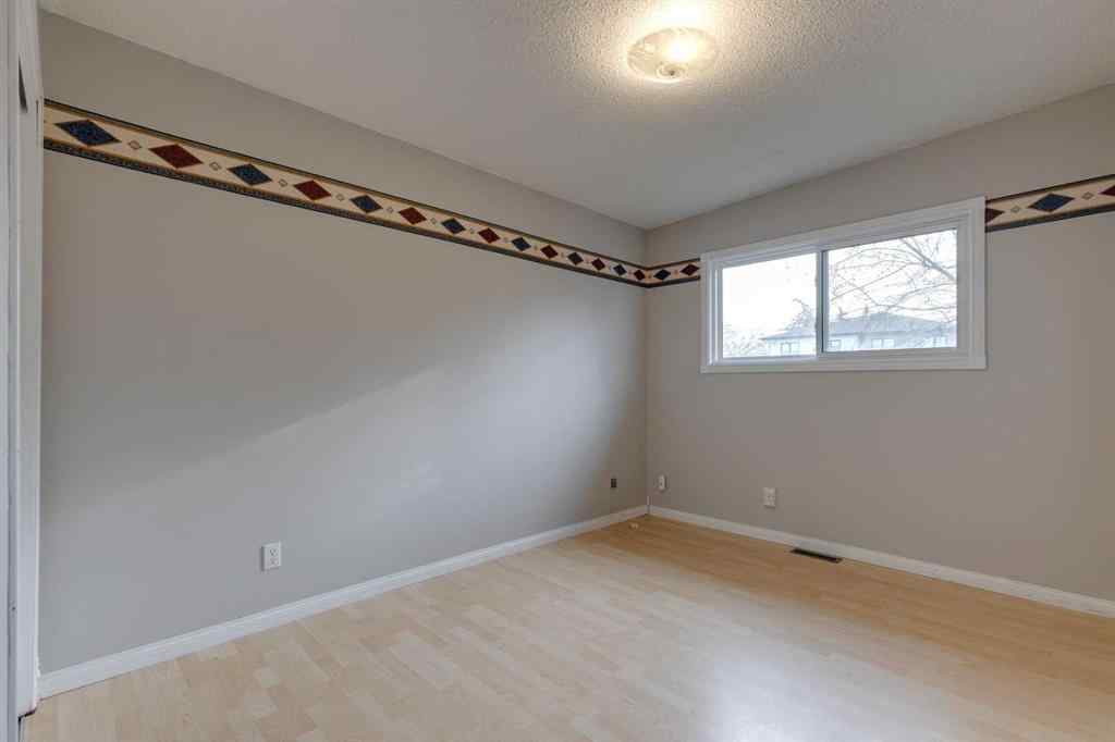 MLS&reg; # A2270327 - 7329 35 Avenue NW in Bowness Calgary, Residential Open Houses