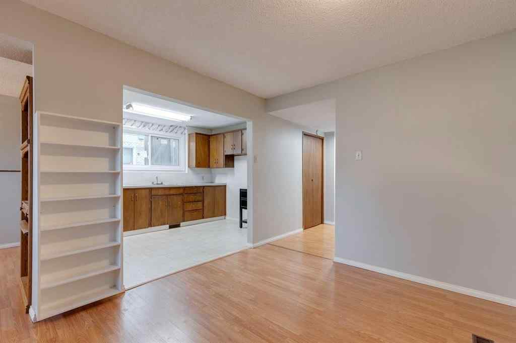 MLS&reg; # A2270327 - 7329 35 Avenue NW in Bowness Calgary, Residential Open Houses
