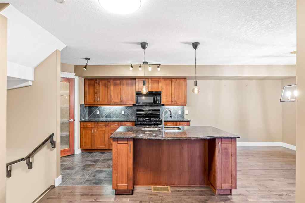 MLS&reg; # A2270328 - Unit #402 10 Discovery Ridge Hill SW in Discovery Ridge Calgary, Residential Open Houses