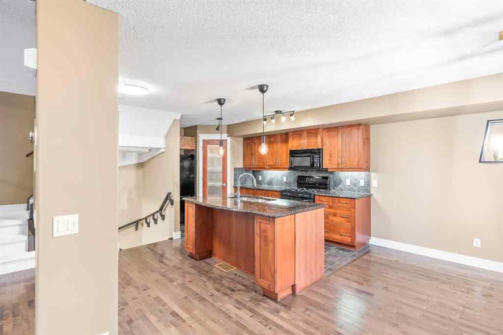MLS&reg; # A2270328 - Unit #402 10 Discovery Ridge Hill SW in Discovery Ridge Calgary, Residential Open Houses