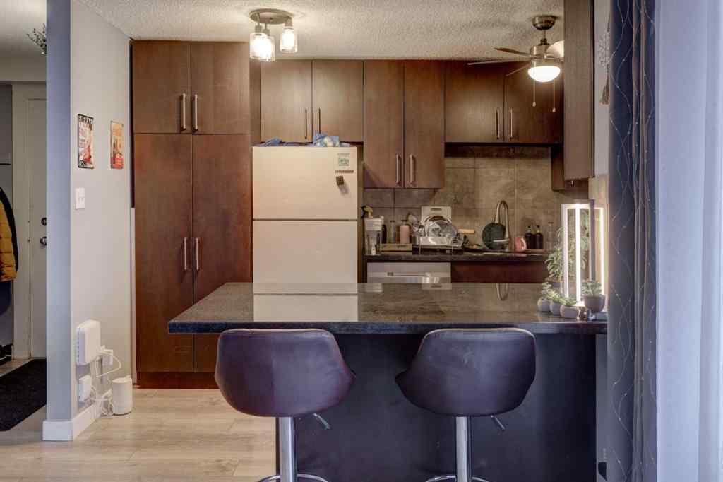 MLS&reg; # A2270330 - Unit #650 519 17 Avenue SW in Cliff Bungalow Calgary, Residential Open Houses