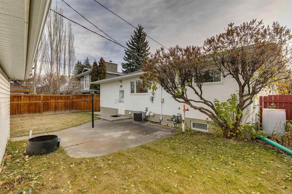 MLS&reg; # A2270331 - 916 Mapledale Place SE in Maple Ridge Calgary, Residential Open Houses