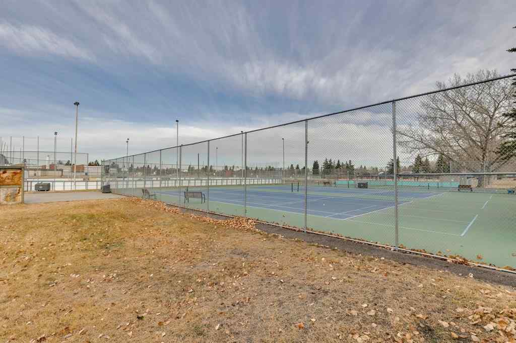 MLS&reg; # A2270331 - 916 Mapledale Place SE in Maple Ridge Calgary, Residential Open Houses