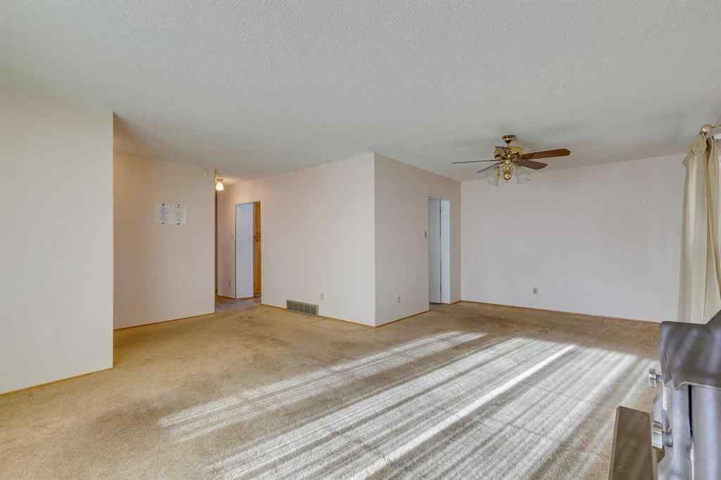 MLS&reg; # A2270331 - 916 Mapledale Place SE in Maple Ridge Calgary, Residential Open Houses