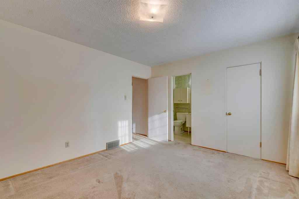 MLS&reg; # A2270331 - 916 Mapledale Place SE in Maple Ridge Calgary, Residential Open Houses