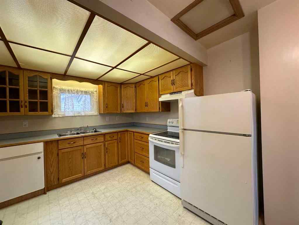 MLS&reg; # A2270338 - 4829 46 Street  in Riverside Ponoka, Residential Open Houses