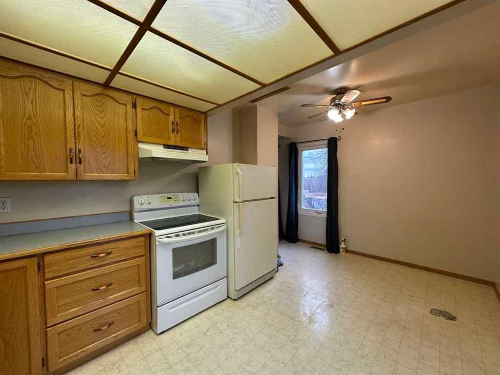 MLS&reg; # A2270338 - 4829 46 Street  in Riverside Ponoka, Residential Open Houses