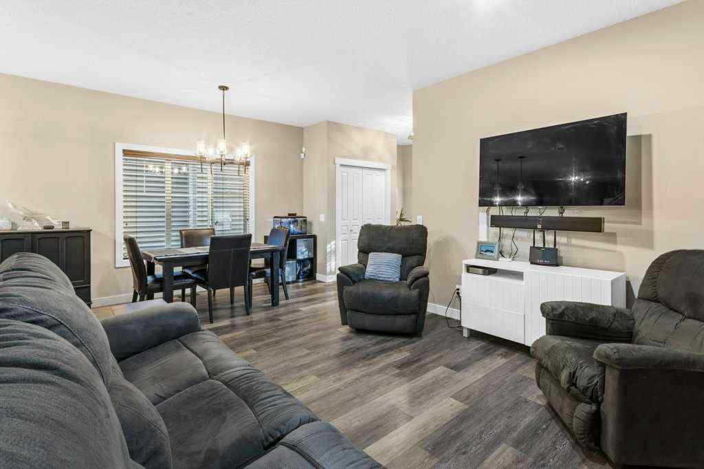 MLS&reg; # A2270341 - 32 Royal Birch Park NW in Royal Oak Calgary, Residential Open Houses