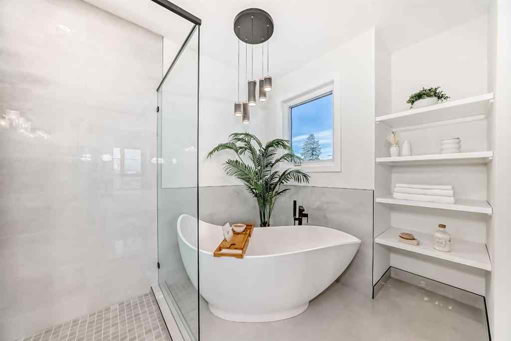 MLS&reg; # A2270343 - 39B Moncton Road NE in Winston Heights/Mountview Calgary, Residential Open Houses