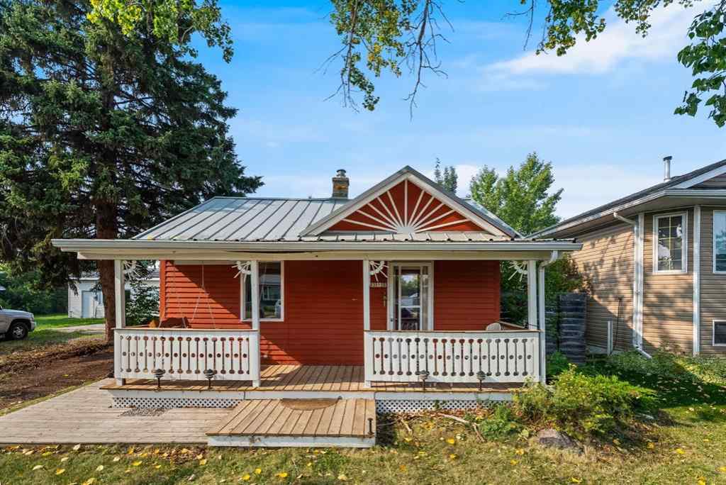 MLS&reg; # A2270344 - 1310 Centre Street  in NONE Carstairs, Residential Open Houses