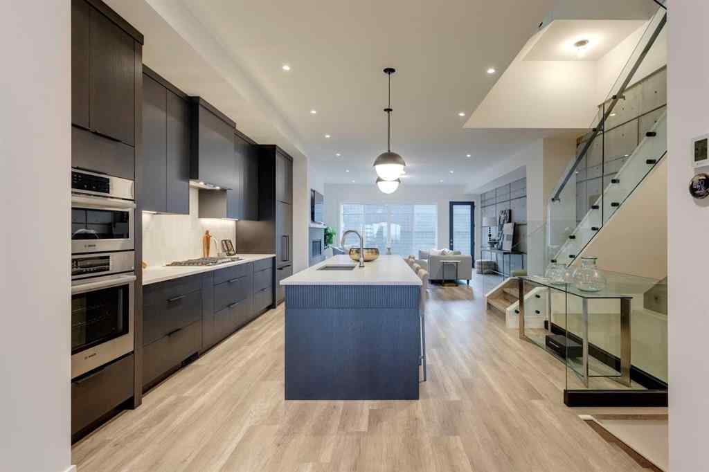 MLS® # A2270355 - 2036 30 Avenue SW in South Calgary Calgary, Residential Open Houses