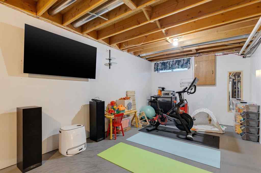 MLS® A2270360 - 87 Edgebrook Way NW in Edgemont Calgary, Residential