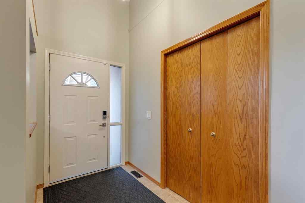 MLS® A2270360 - 87 Edgebrook Way NW in Edgemont Calgary, Residential