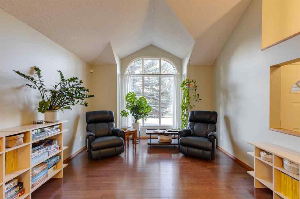 MLS® A2270360 - 87 Edgebrook Way NW in Edgemont Calgary, Residential