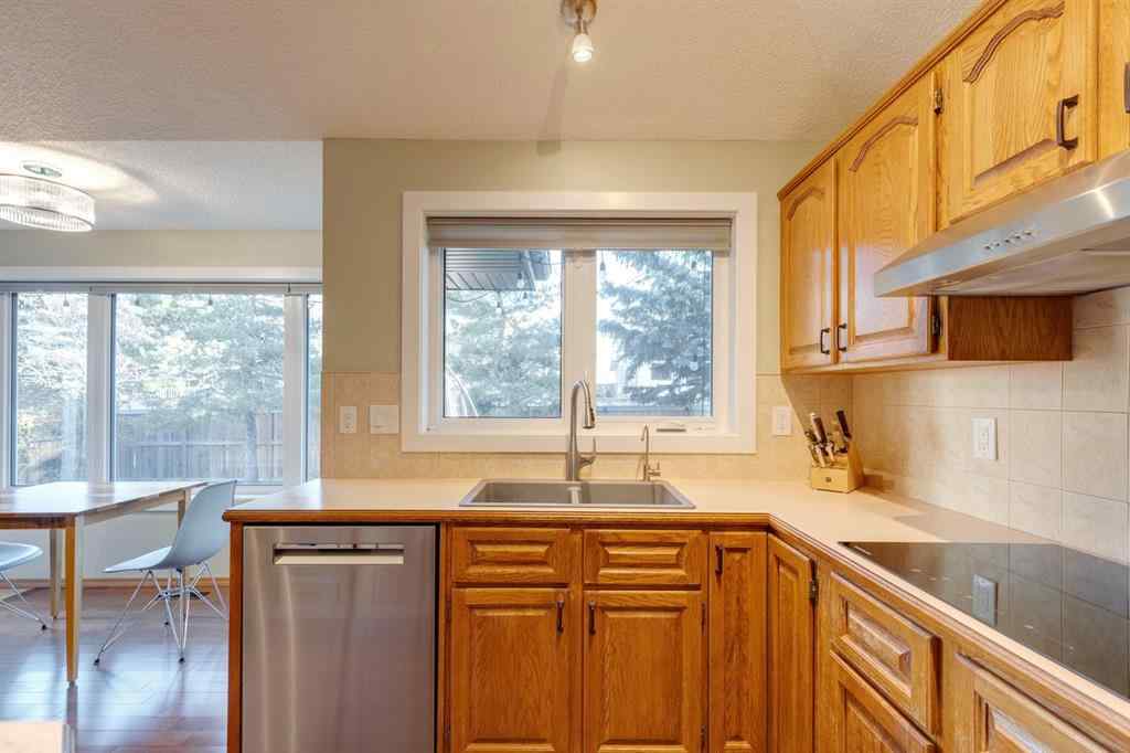 MLS® A2270360 - 87 Edgebrook Way NW in Edgemont Calgary, Residential