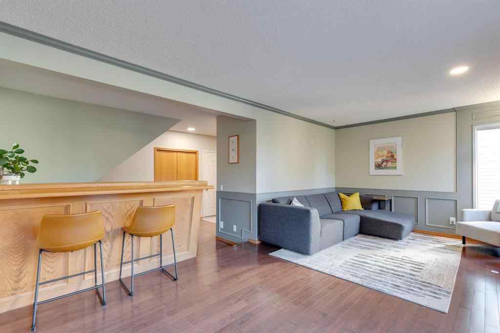 MLS® A2270360 - 87 Edgebrook Way NW in Edgemont Calgary, Residential