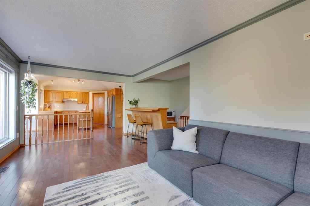 MLS® A2270360 - 87 Edgebrook Way NW in Edgemont Calgary, Residential