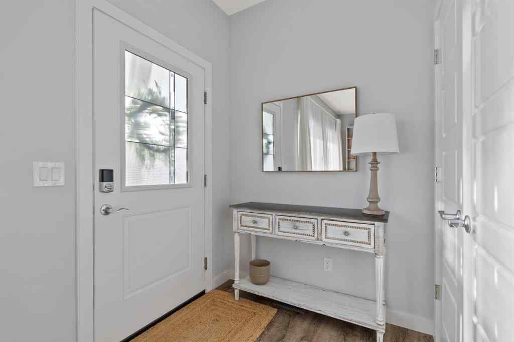 MLS® A2270361 - 837 West Lakeview Drive  in Chelsea_CH Chestermere, Residential