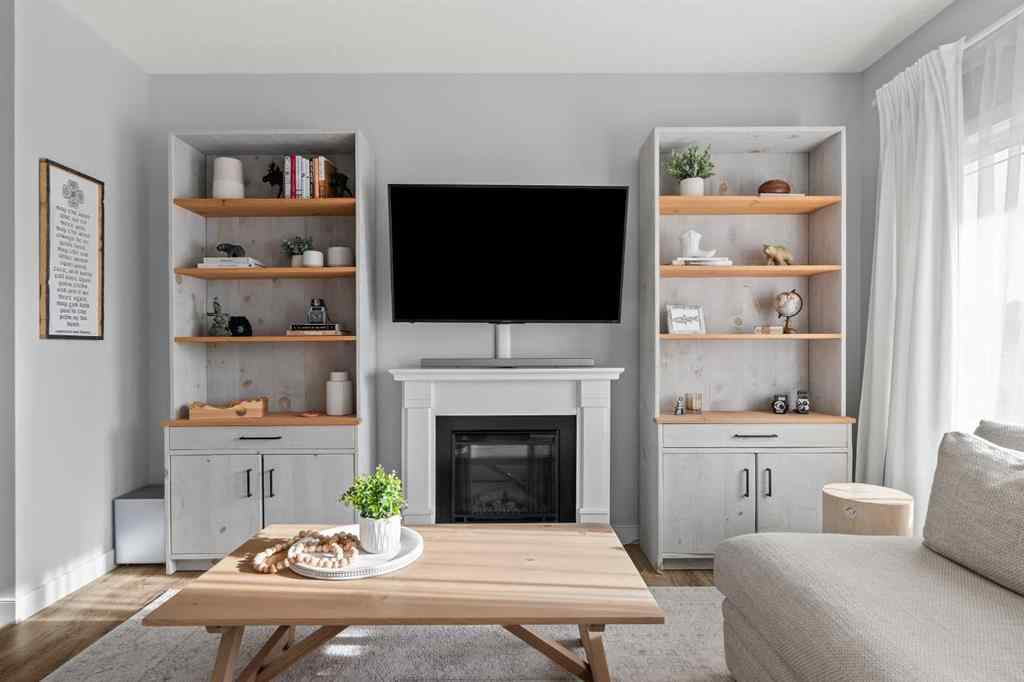 MLS® A2270361 - 837 West Lakeview Drive  in Chelsea_CH Chestermere, Residential