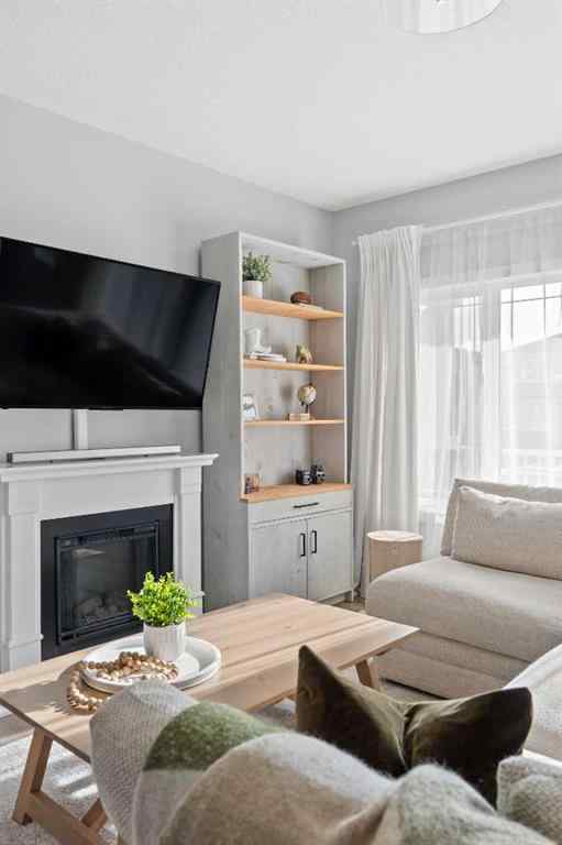 MLS® A2270361 - 837 West Lakeview Drive  in Chelsea_CH Chestermere, Residential