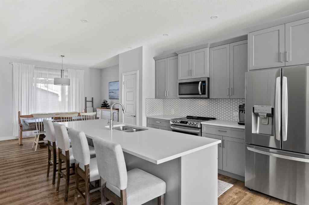 MLS® A2270361 - 837 West Lakeview Drive  in Chelsea_CH Chestermere, Residential