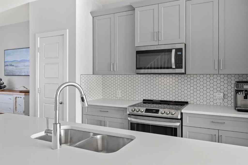 MLS® A2270361 - 837 West Lakeview Drive  in Chelsea_CH Chestermere, Residential