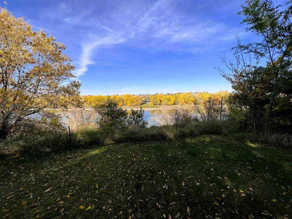 MLS&reg; # A2270364 - 258 1 Street SE in SE Hill Medicine Hat, Residential Open Houses