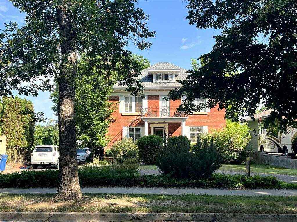 MLS&reg; # A2270364 - 258 1 Street SE in SE Hill Medicine Hat, Residential Open Houses