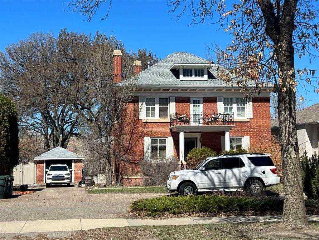 MLS&reg; # A2270364 - 258 1 Street SE in SE Hill Medicine Hat, Residential Open Houses