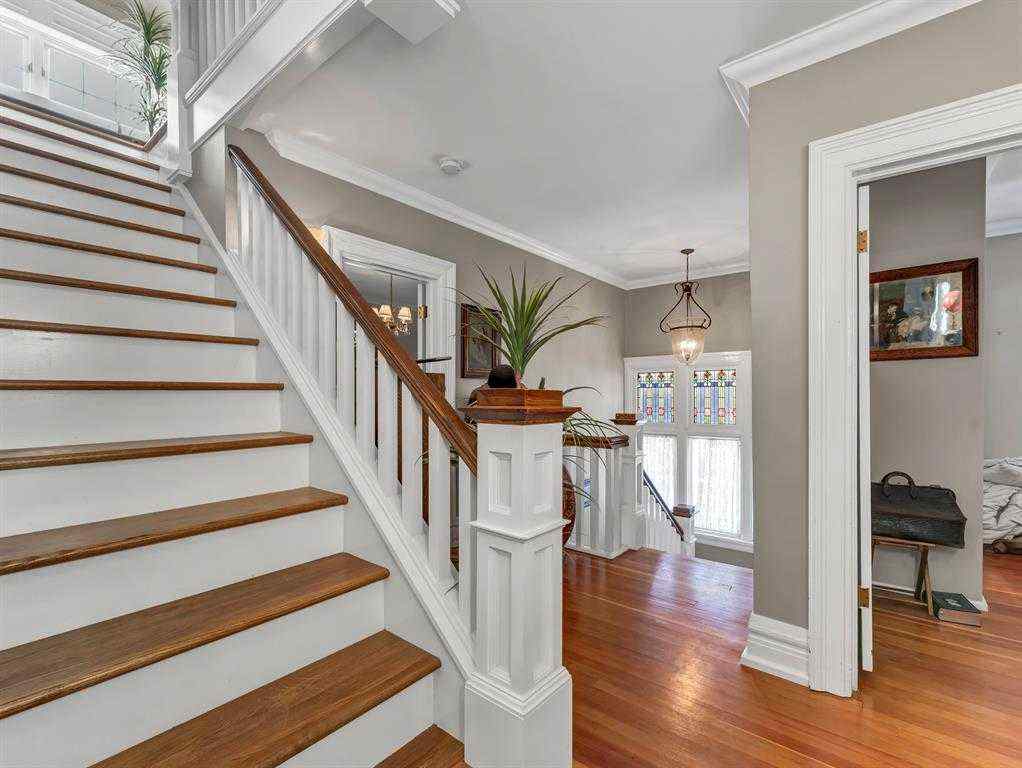 MLS&reg; # A2270364 - 258 1 Street SE in SE Hill Medicine Hat, Residential Open Houses