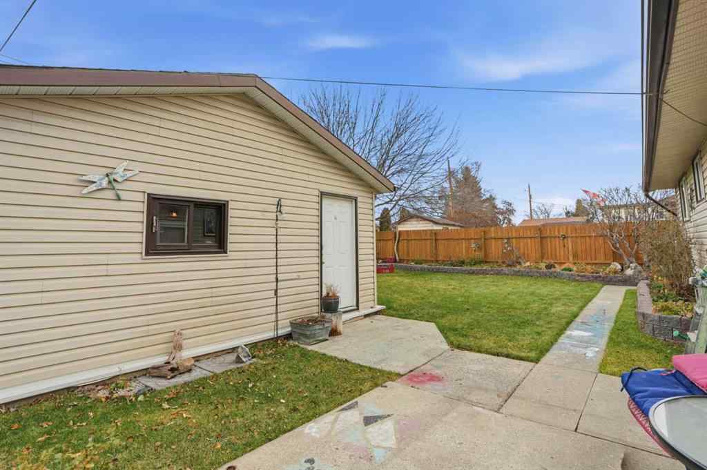 MLS® A2270370 - 4501 Fordham Crescent SE in Forest Heights Calgary, Residential