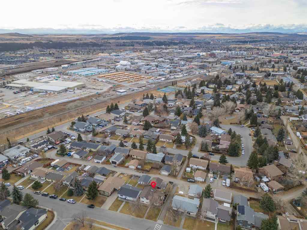 MLS&reg; # A2270372 - 33 Carolina Drive  in East End Cochrane, Residential Open Houses