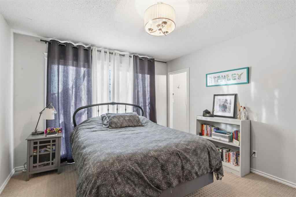 MLS&reg; # A2270372 - 33 Carolina Drive  in East End Cochrane, Residential Open Houses