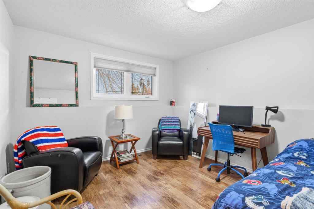 MLS&reg; # A2270372 - 33 Carolina Drive  in East End Cochrane, Residential Open Houses