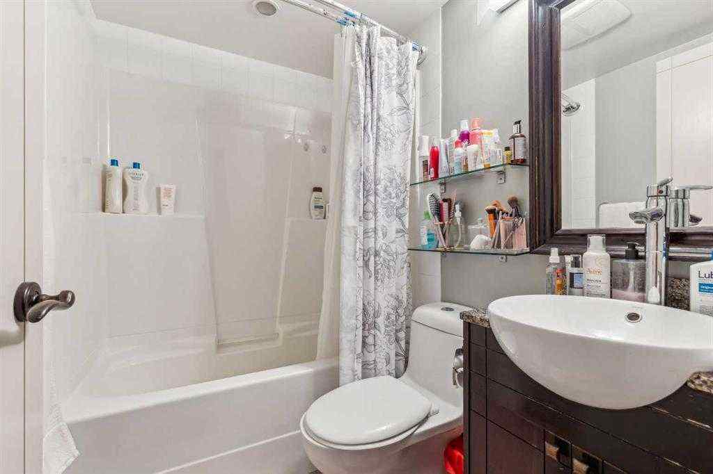 MLS&reg; # A2270375 - Unit #303 315 50 Avenue SW in Windsor Park Calgary, Residential Open Houses