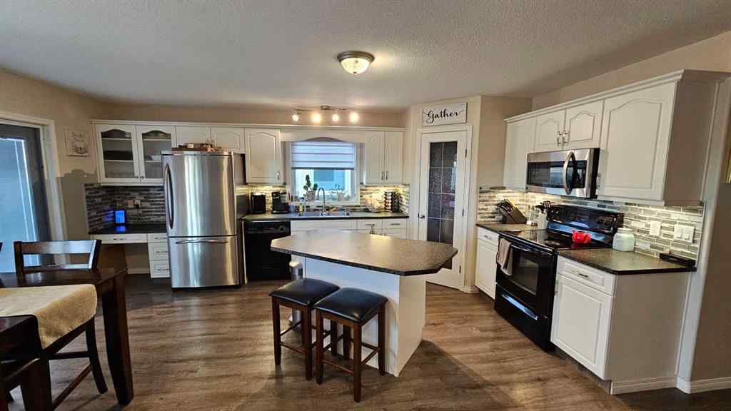 MLS&reg; # A2270377 - 448 Willow Place  in NONE Picture Butte, Residential Open Houses
