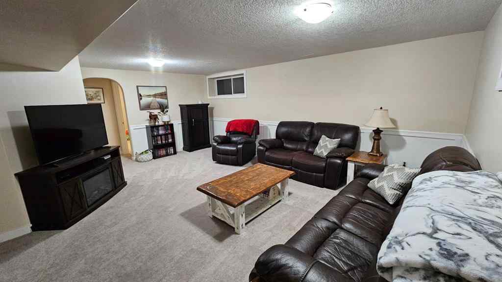 MLS&reg; # A2270377 - 448 Willow Place  in NONE Picture Butte, Residential Open Houses