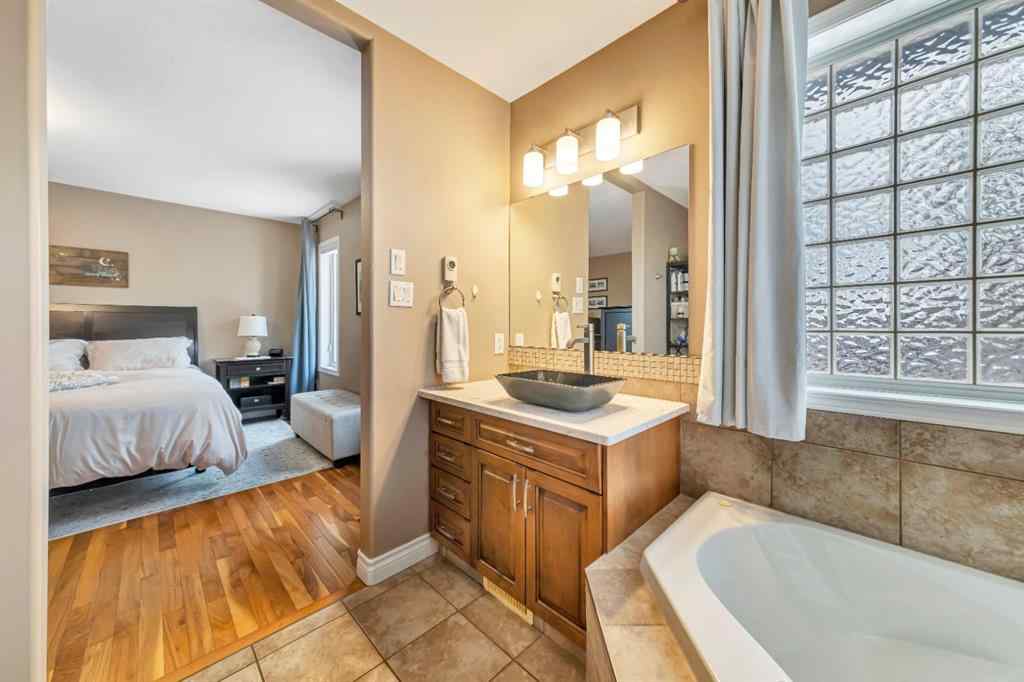 MLS&reg; # A2270379 - 2026 63 Avenue Court  in Lakeside Lloydminster, Residential Open Houses