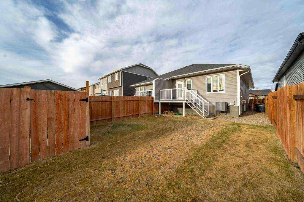 MLS&reg; # A2270381 - 29 Somerside Gate SE in Southland Medicine Hat, Residential Open Houses